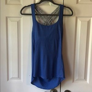 Lululemon tank top with built in bra